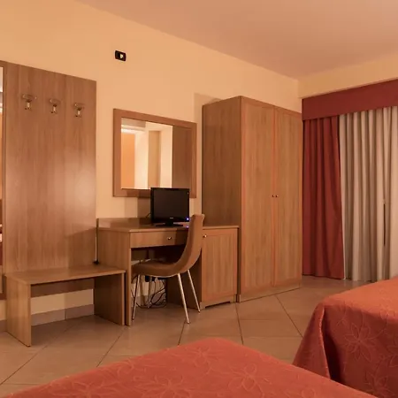 Manhattan Village 4* Sulmona