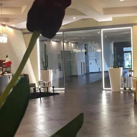 Hotel Manhattan Village Sulmona