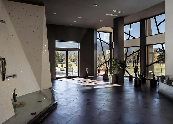 Manhattan Village Hotel