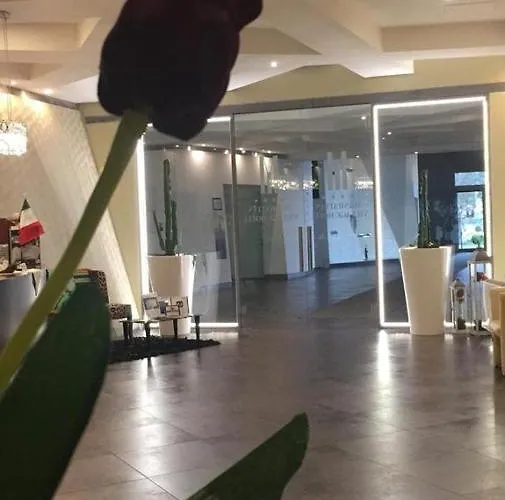 Hotel Manhattan Village Sulmona